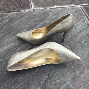 Worthington Gold Glitter Pump Heels, Size 8.5